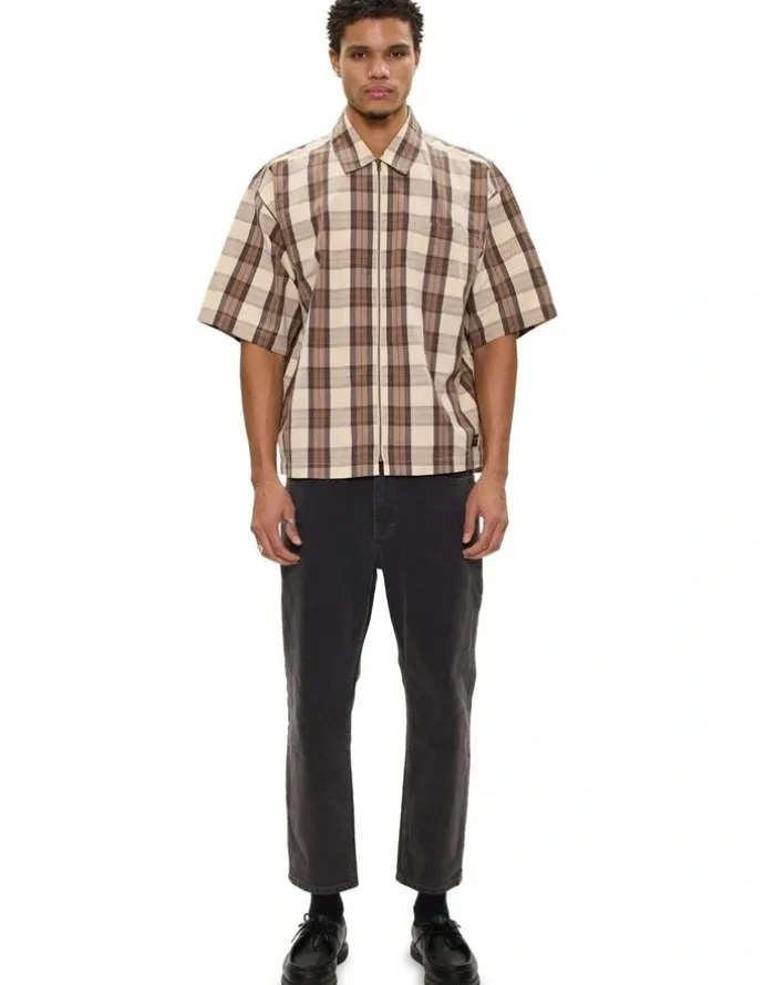 Abrand Jeans A3 Crop Bazza Jeans in Washed Black