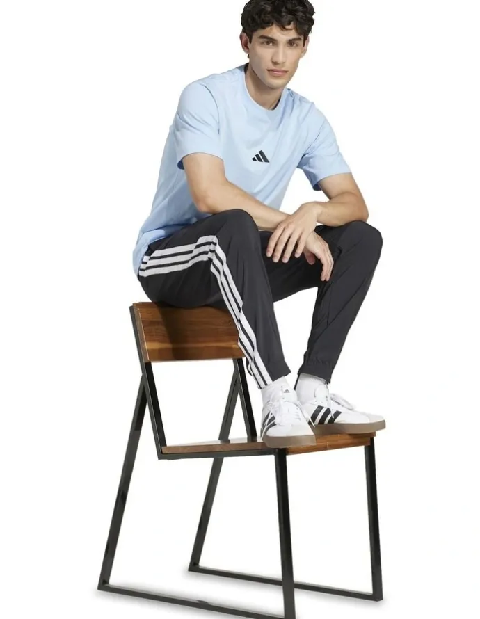 adidas Essentials Small Logo Single Jersey T-shirt in Glow Blue