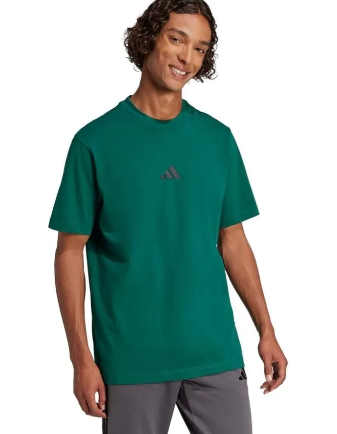 adidas Essentials Small Logo Single Jersey Tee in Green