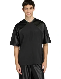 adidas Stadium Graphic Mesh T-shirt in Black