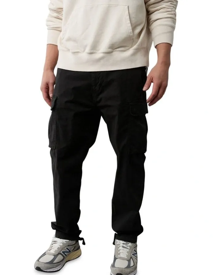 American Eagle Flex Lived-In Cargo Pant in Bold Black