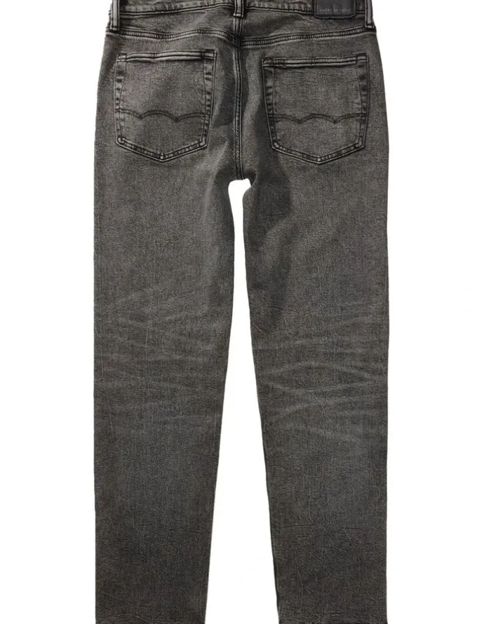 American Eagle Original Straight Jean in Always Black