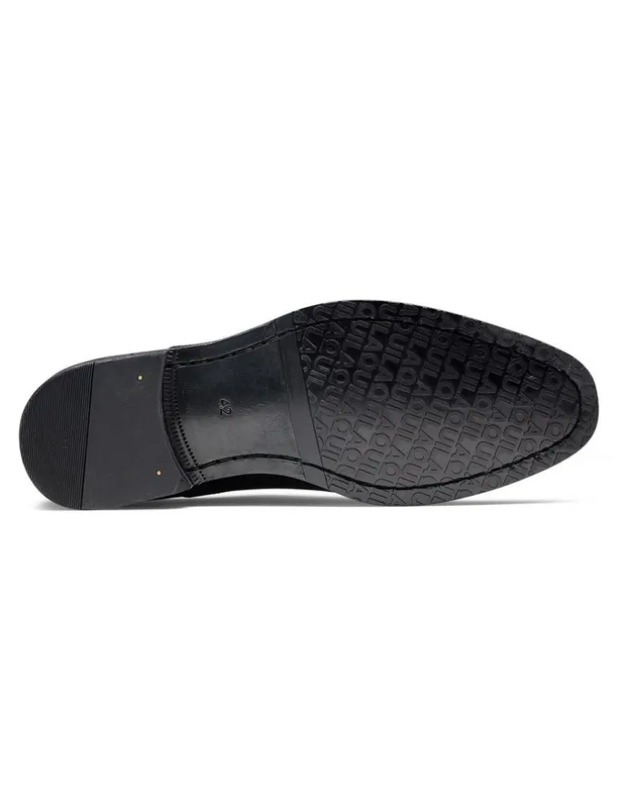 Aquila Bonham Oxford Shoes in Black