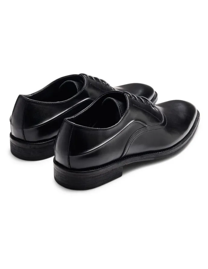 Aquila Bonham Oxford Shoes in Black