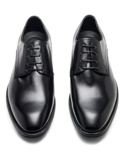 Aquila Daltrey Derby Shoes in Black