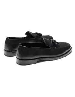 Aquila Elias Tassel Loafers in Black