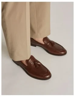 Aquila Elias Tassel Loafers in Brandy