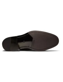 Aquila Grantham Derby Shoes in Brown