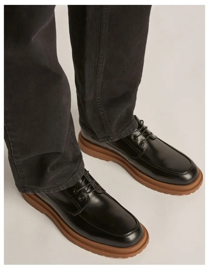 Aquila Radar Derby Shoes in Black