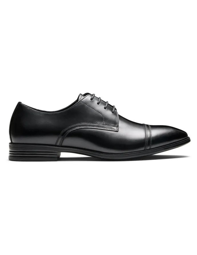 Aquila Stanton Derby Shoes in Black