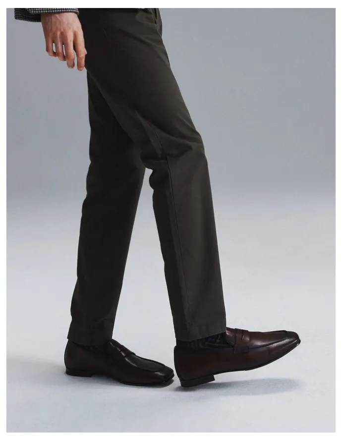 Aquila Vincent Loafers in Brown