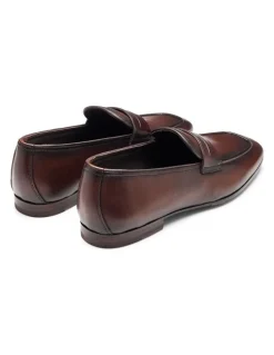 Aquila Vincent Loafers in Brown