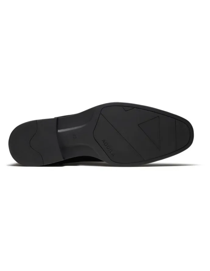 Aquila Callaway Chelsea Boots in Black