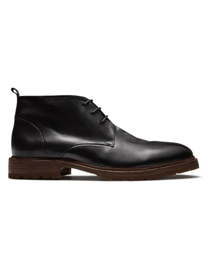 Aquila Lex Chukka Boots in Black