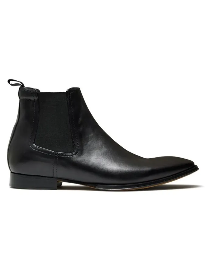 Aquila Osbourne 2.0 Leather Chelsea Boots in Black