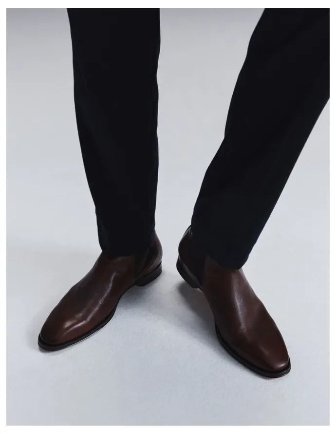 Aquila Osbourne 2.0 Leather Chelsea Boots in Oxblood