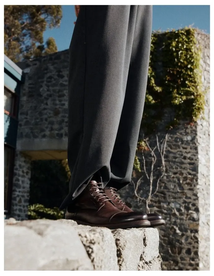 Aquila Redding Lace-Up Boots in Brown