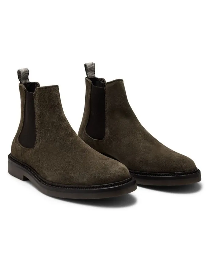 Aquila Steele Suede Chelsea Boots in Olive
