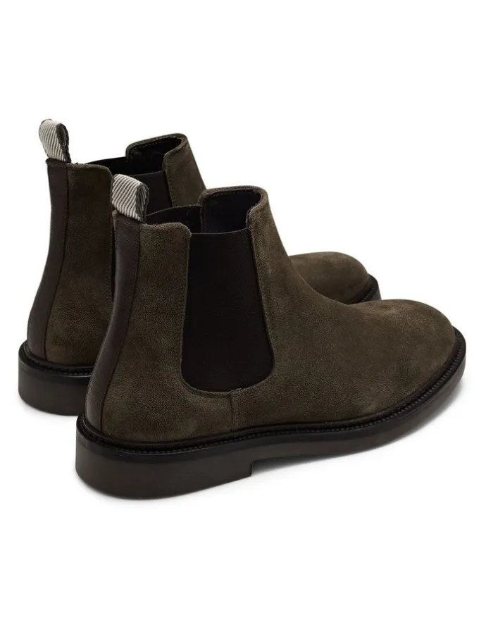 Aquila Steele Suede Chelsea Boots in Olive