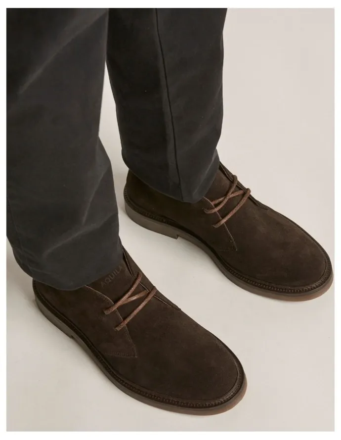 Aquila Steele Suede Chukka Boots in Dark Brown