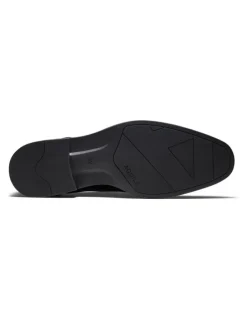 Aquila Stuart Derby Shoes in Black
