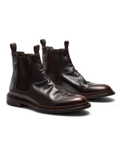 Aquila Vedder Chelsea Boots in Dark Brown