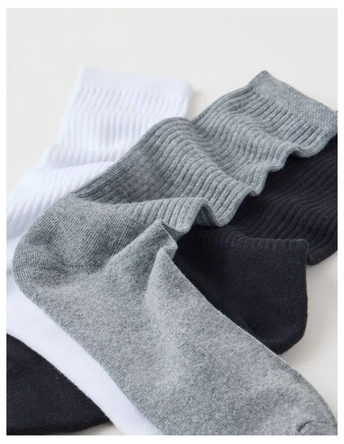 Basque 3 Pack Sports Crew Socks in Black, Grey, & White.