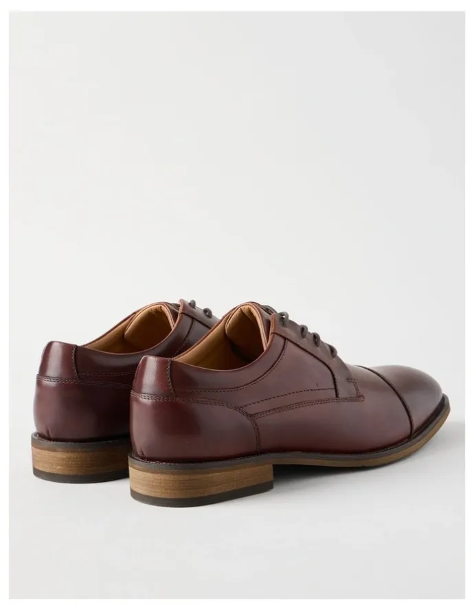 Basque Sergio Leather Toe Cap Lace Up in Cognac