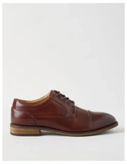 Basque Sergio Leather Toe Cap Lace Up in Cognac