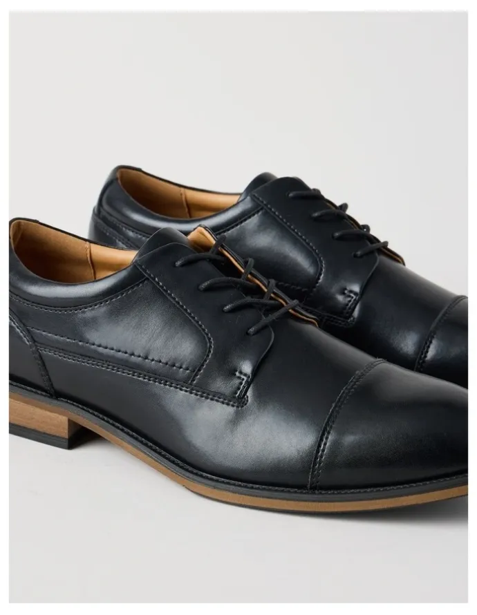 Basque Sergio Leather Toe Cap Lace Up in Black