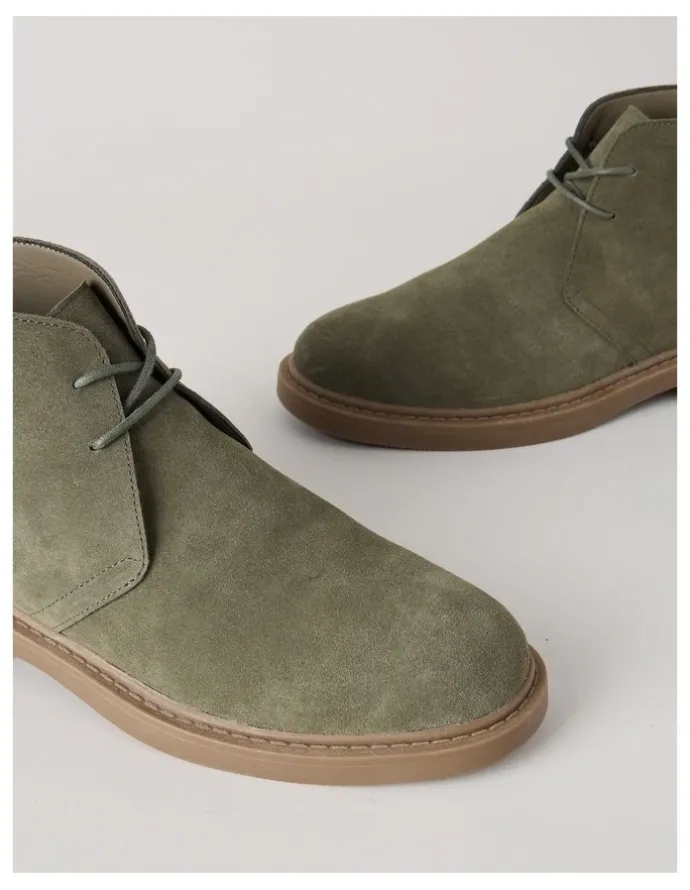 Basque Atlas Suede Chukka Boot in Khaki