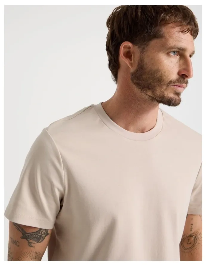 Basque Crew Neck T-Shirt in Ecru