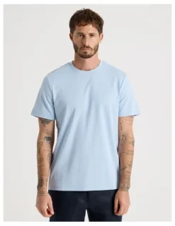 Basque Crew Neck T-Shirt in Light Blue