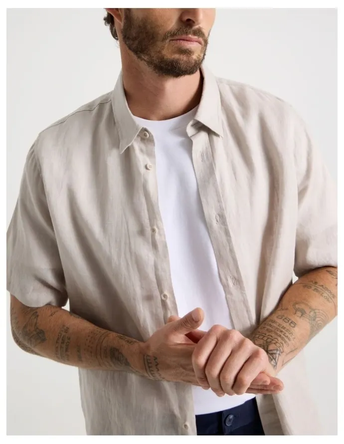Basque Short Sleeve Linen Shirt in Silver Grey