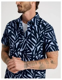 Basque Short Sleeve Shirt in Navy Leaf Print
