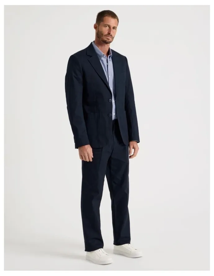 Basque Single Breasted Textured Blazer in Navy