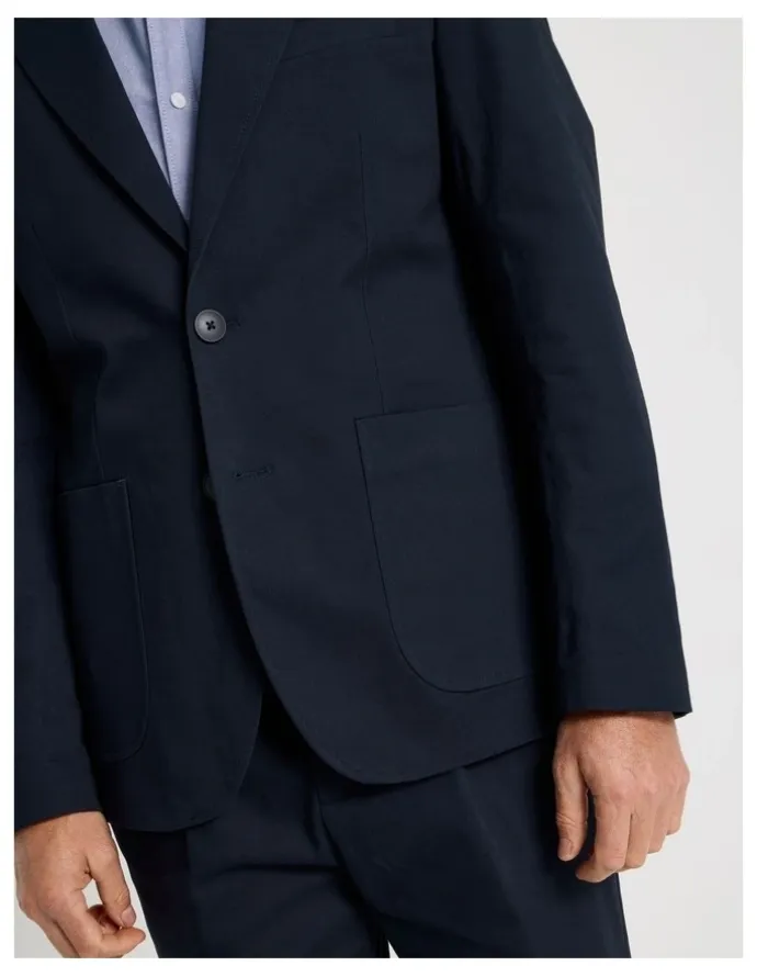 Basque Single Breasted Textured Blazer in Navy