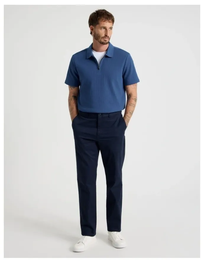 Basque Straight Leg Chino Pant in Navy