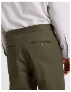 Basque Tailored Textured Trousers in Olive