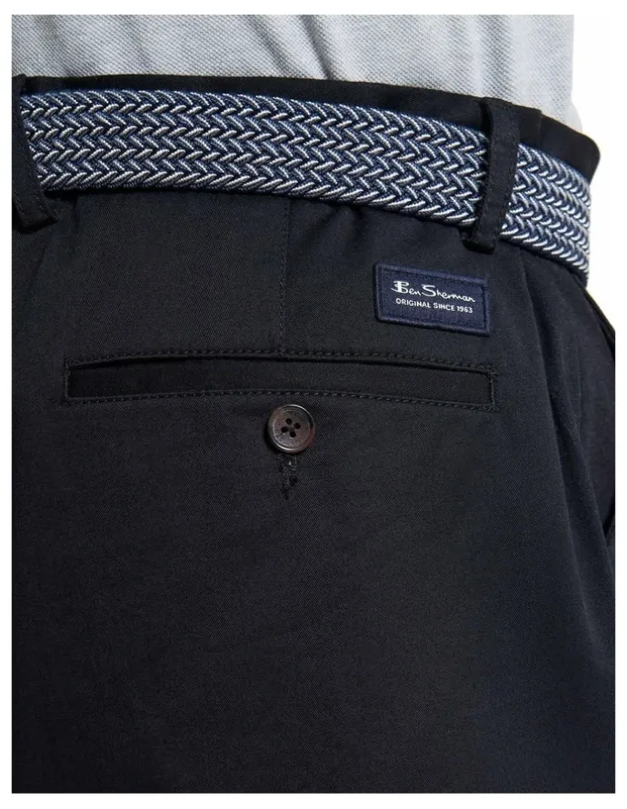 Ben Sherman Signature Chino Shorts in Black