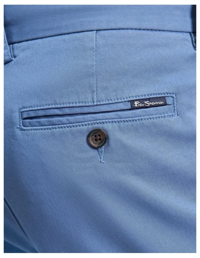 Ben Sherman Signature Slim Stretch Chino in Indigo