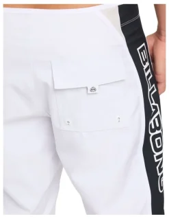 BILLABONG Dbah Bio Wave Pro Performance Boardshorts 21 in White Vintage