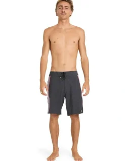 BILLABONG Dbah Pro Boardshorts 19 in Black Vintage