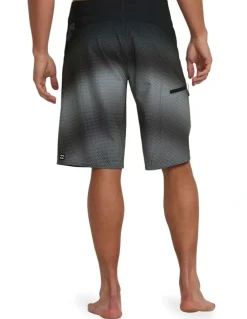 Billabong Fluid Pro 21 Boardshorts in Black
