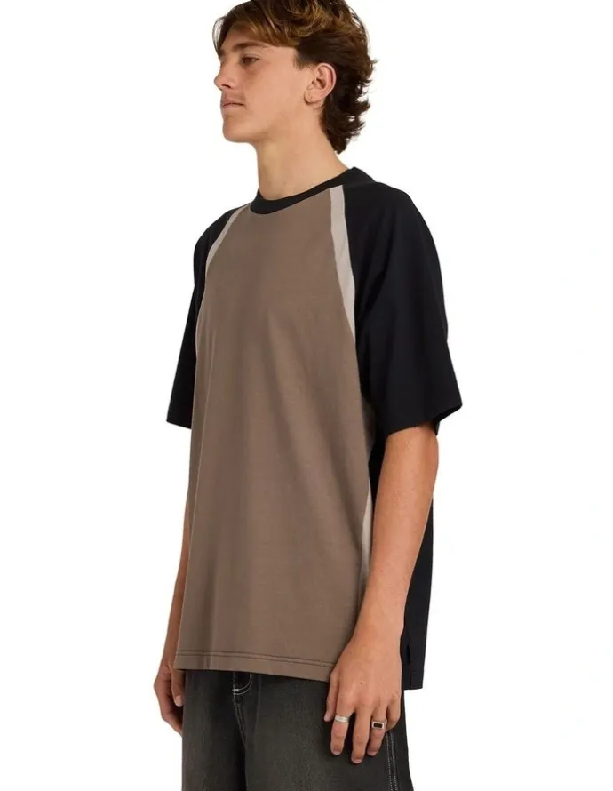 Billabong Spec Fluid T-Shirt in Gravel