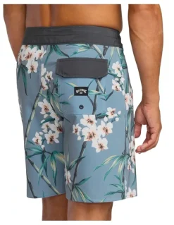 Billabong Sundays Pro Boardshorts in Blue