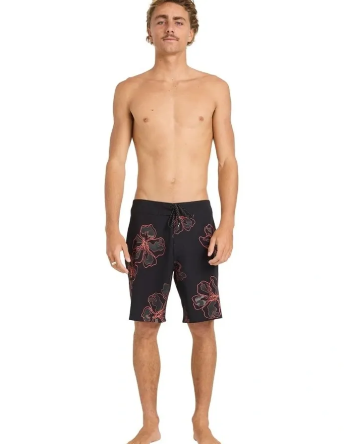BILLABONG Sundays Pro Performance Boardshorts 15 Black