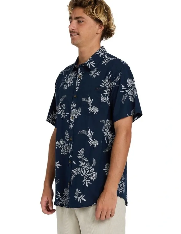 Billabong Sundays Short Sleeve Shirt True in Navy