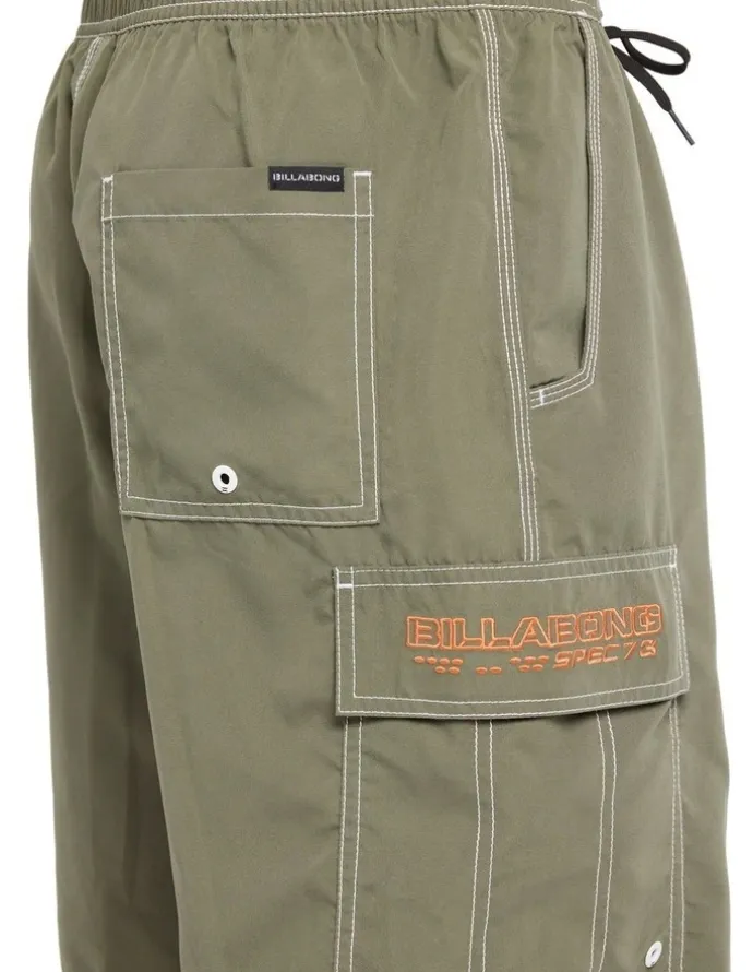 BILLABONG Throw On Boardshorts 21 in Cypress Green
