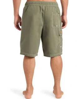 BILLABONG Throw On Boardshorts 21 in Cypress Green
